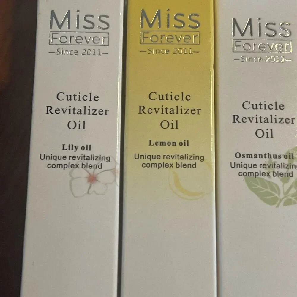 Miss Forever Cuticle Revitalized Oil Collection W/Static Nails & Desk Calendar